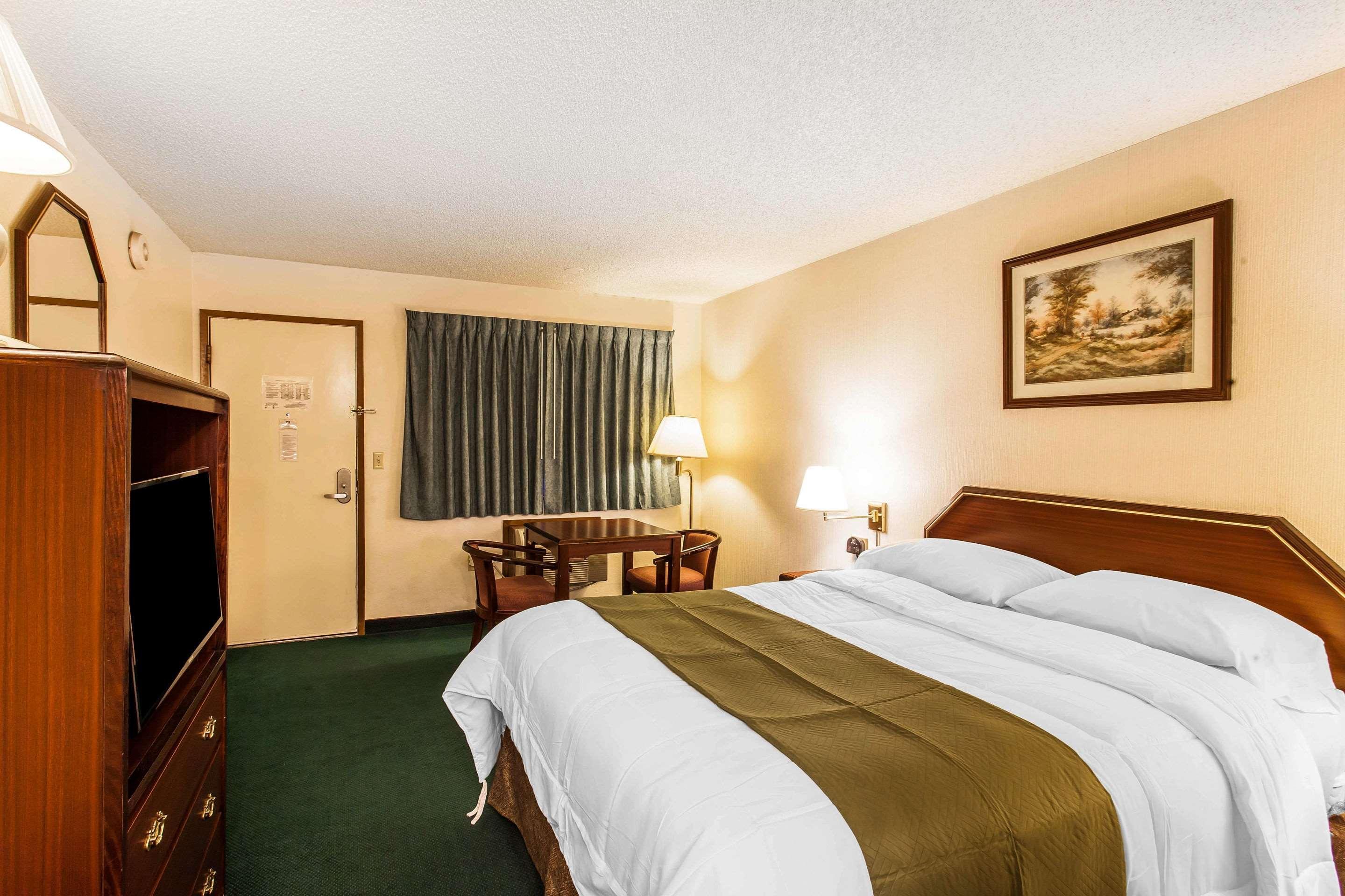 Econolodge Everett Exterior photo